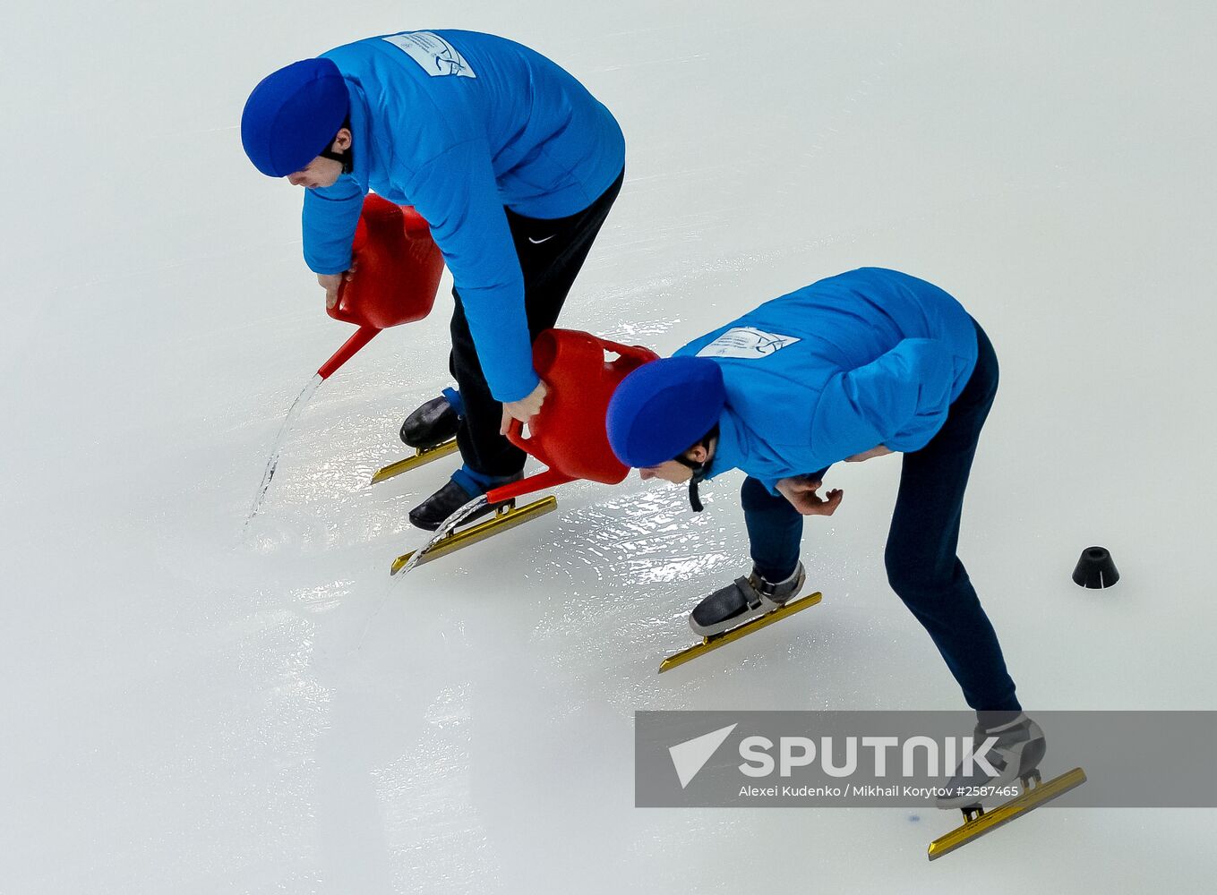 World Short Track Speed Skating Championships. Day One