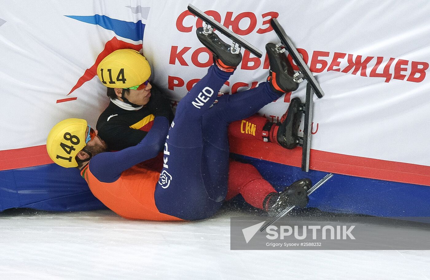 World Short Track Speed Skating Championships. Day Three