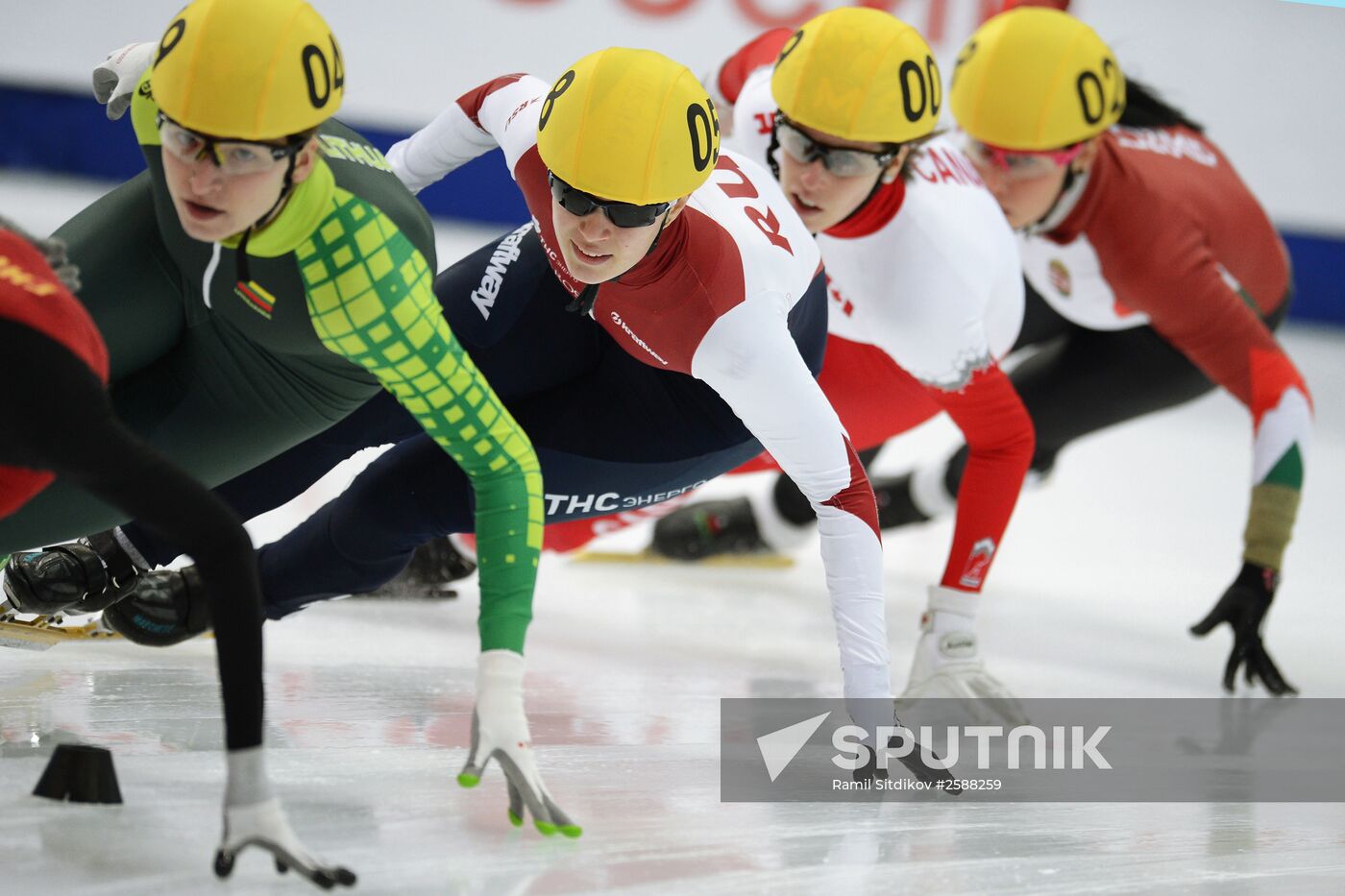 World Short Track Speed Skating Championships. Day Three