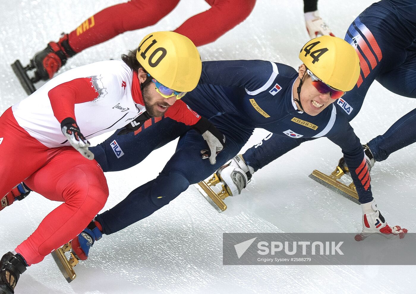 World Short Track Speed Skating Championships. Day Three