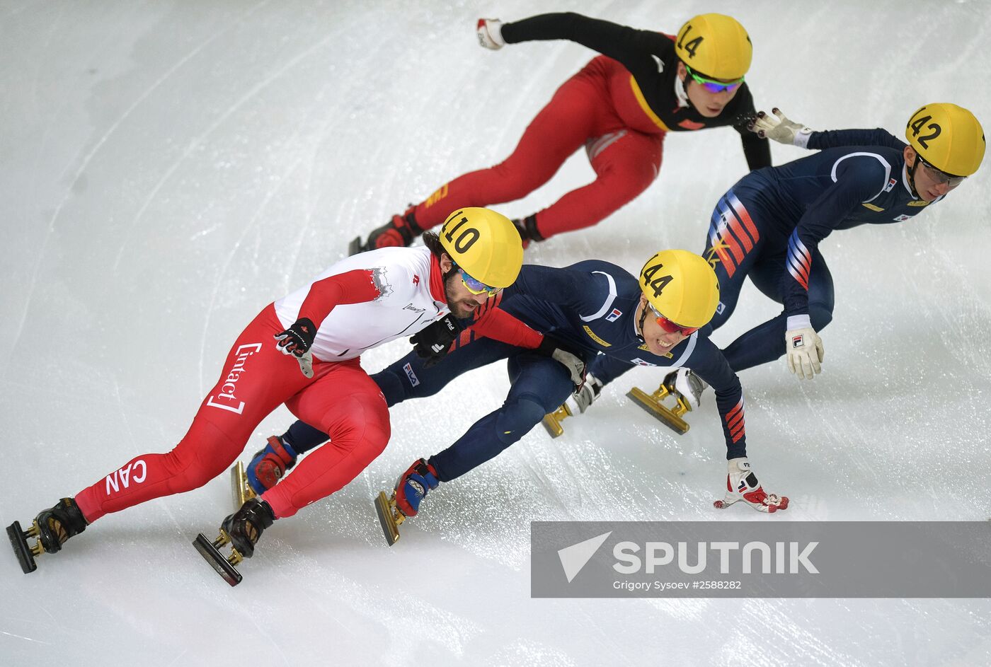 World Short Track Speed Skating Championships. Day Three