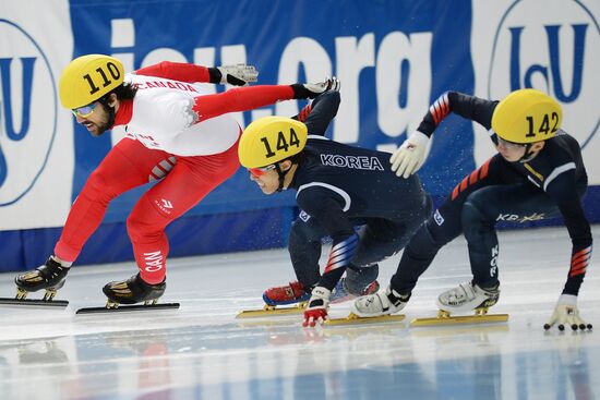 World Short Track Speed Skating Championships. Day Three