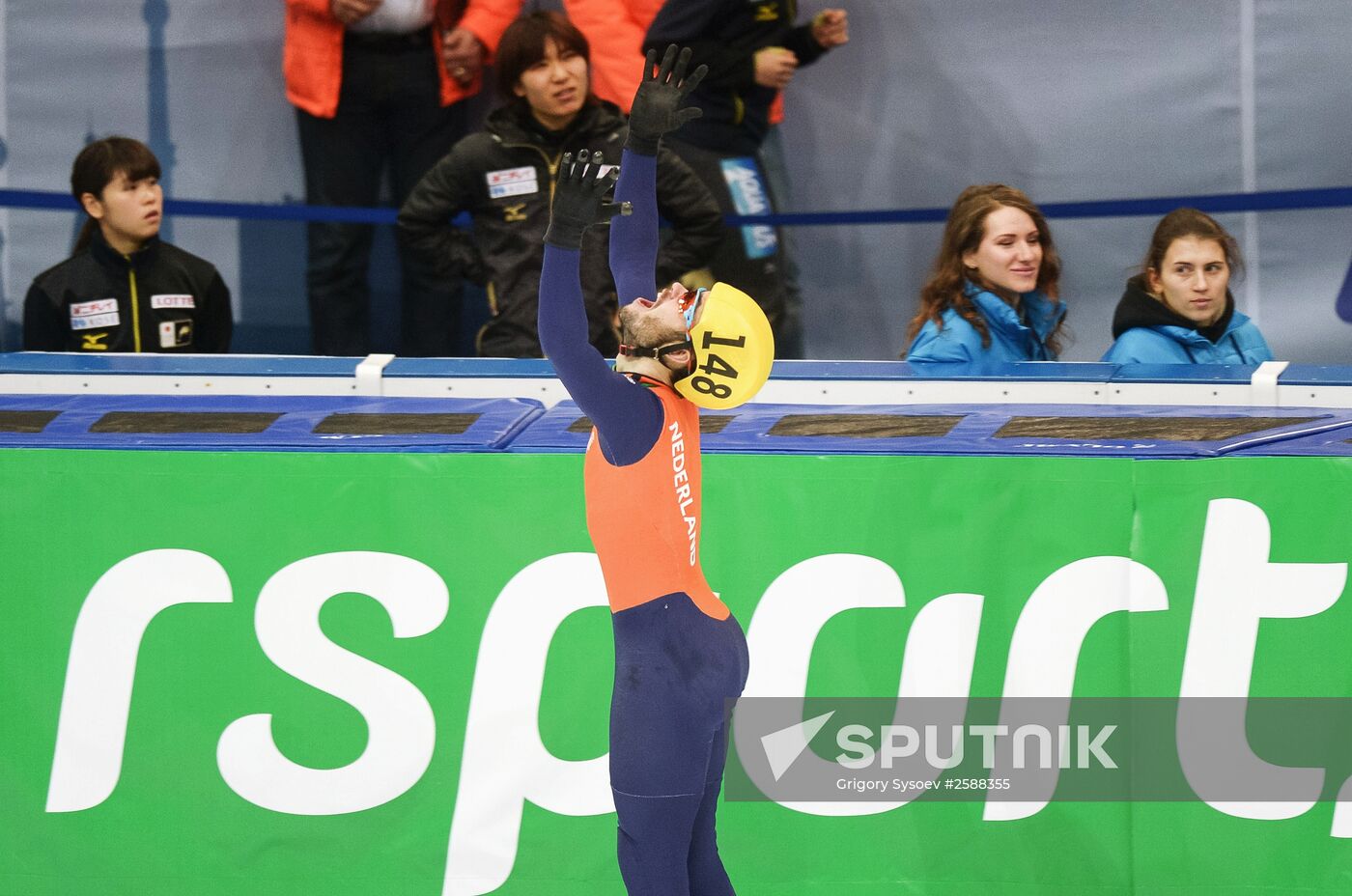 World Short Track Speed Skating Championships. Day Three