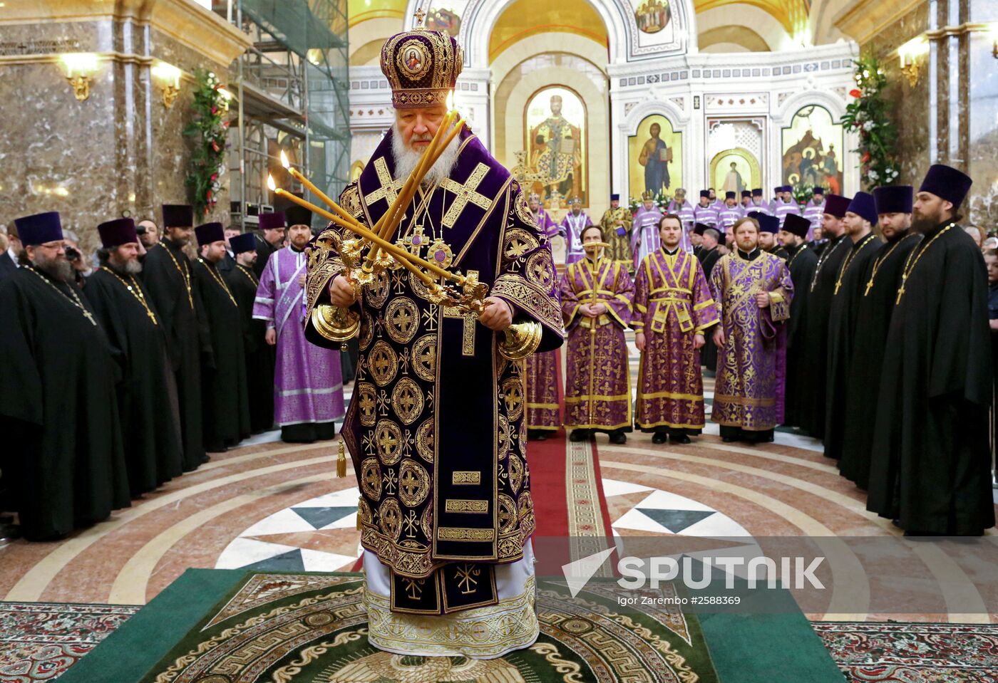 Divine service by Patriarch Kirill of Moscow and All Russia