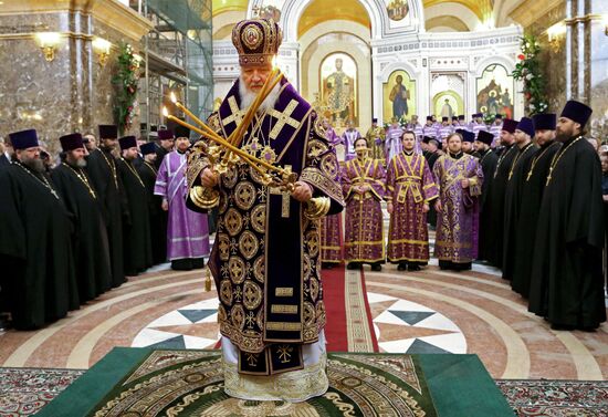 Divine service by Patriarch Kirill of Moscow and All Russia