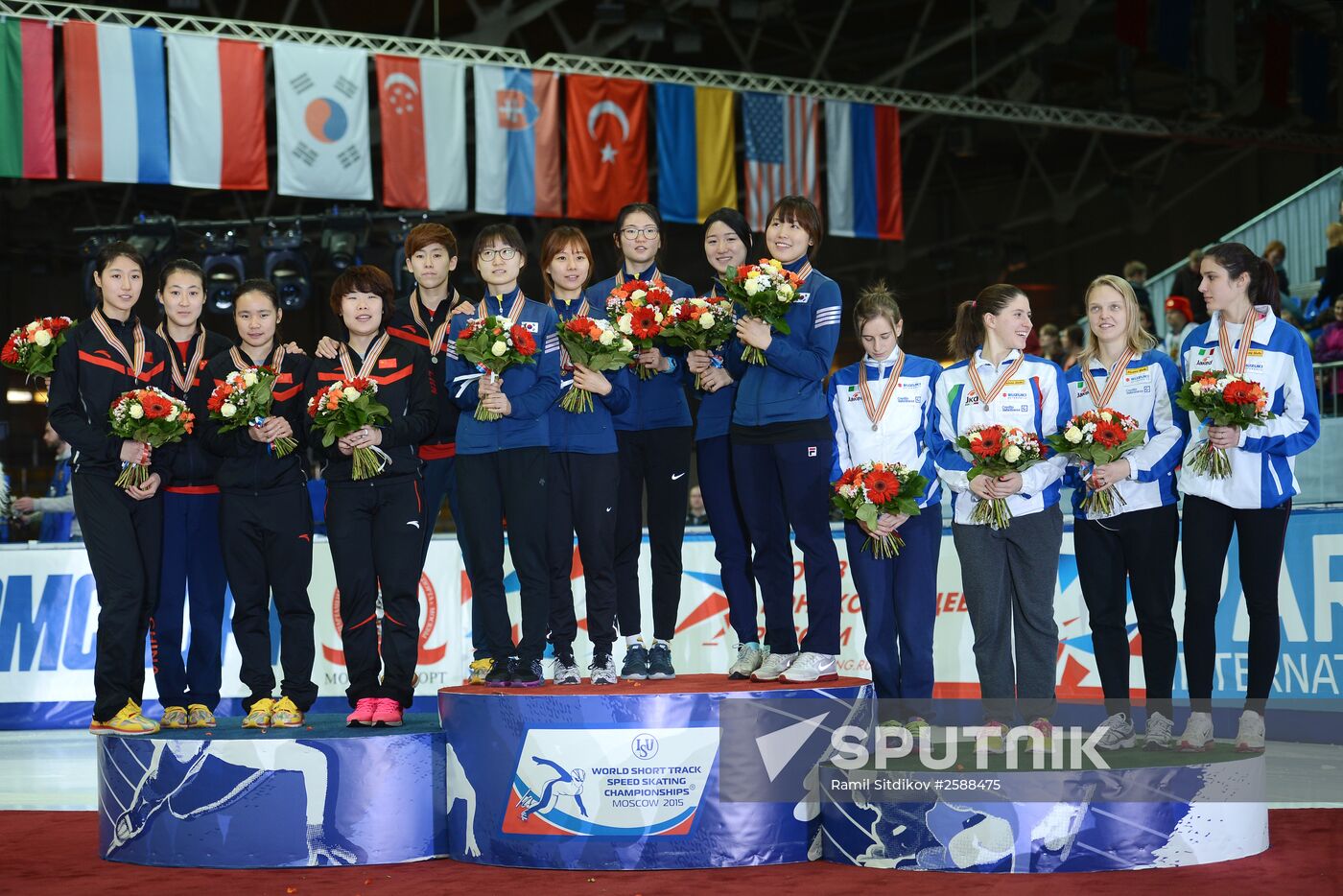 World Short Track Speed Skating Championships. Day Three