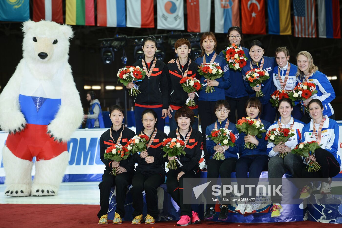 World Short Track Speed Skating Championships. Day Three