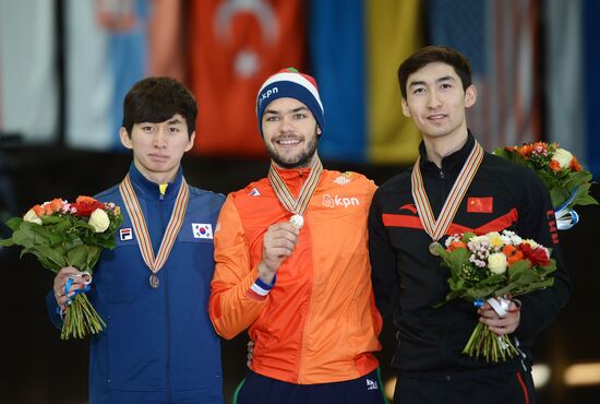 World Short Track Speed Skating Championships. Day Three