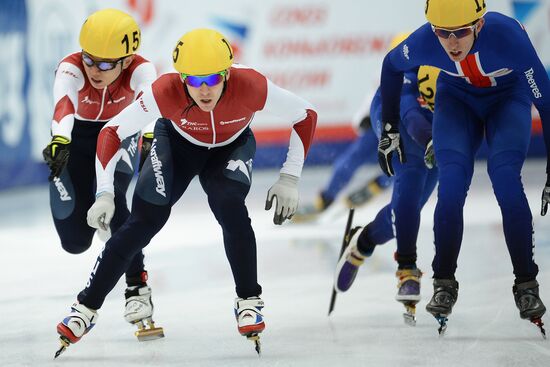 World Short Track Speed Skating Championships. Day Three