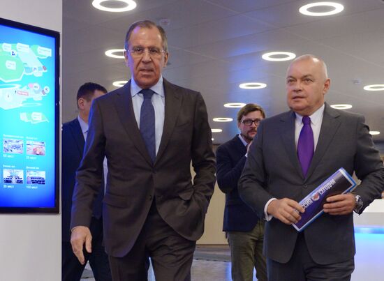 Foreign Minister Sergei Lavrov meets with Rossiya Segodnya Director General Dmitry Kiselеv