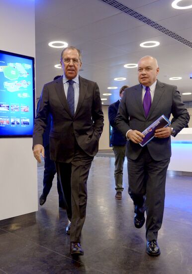 Foreign Minister Sergei Lavrov meets with Rossiya Segodnya Director General Dmitry Kiselеv