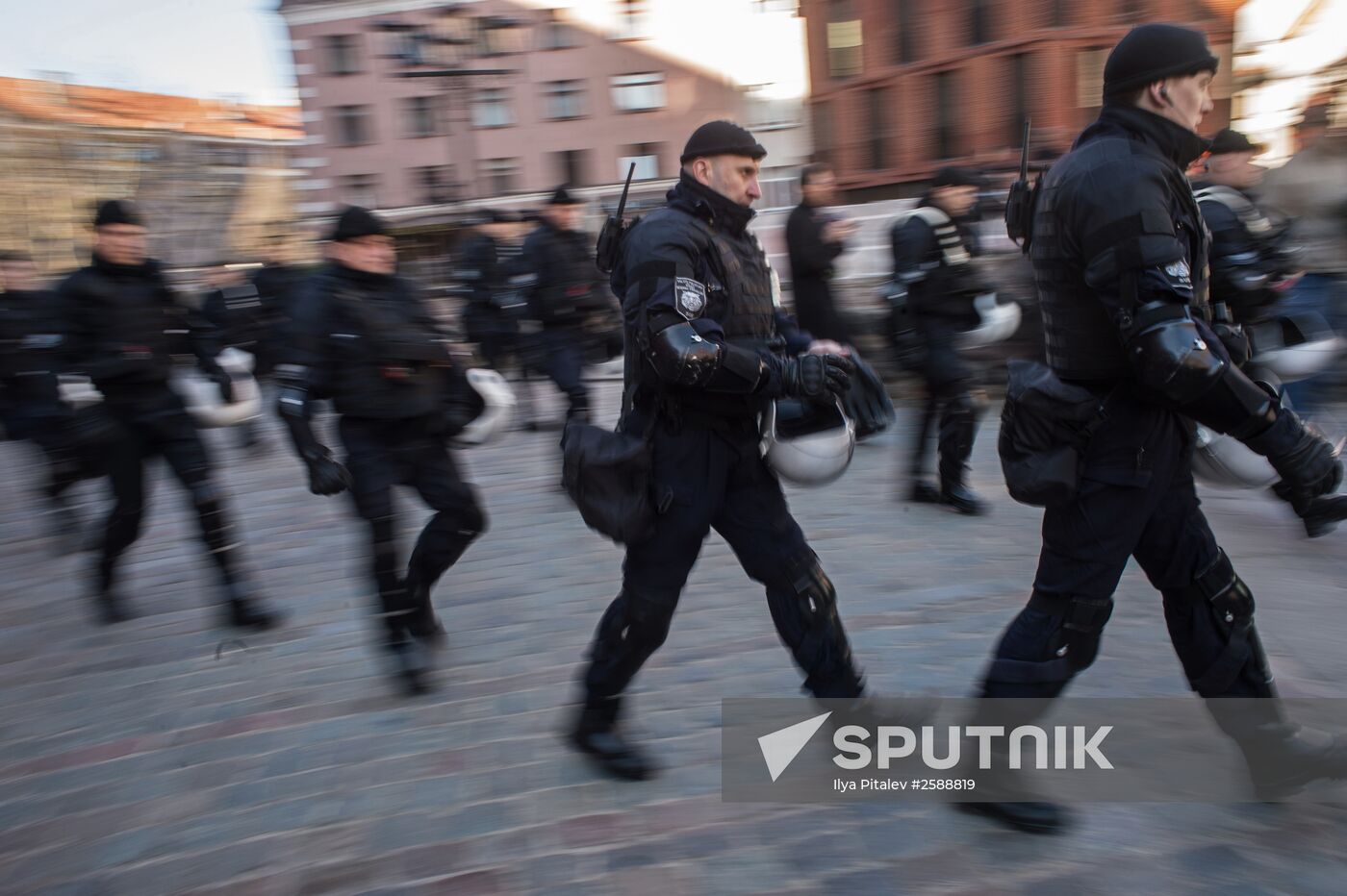 March to commemorate Latvian Legion of the Waffen-SS in Riga