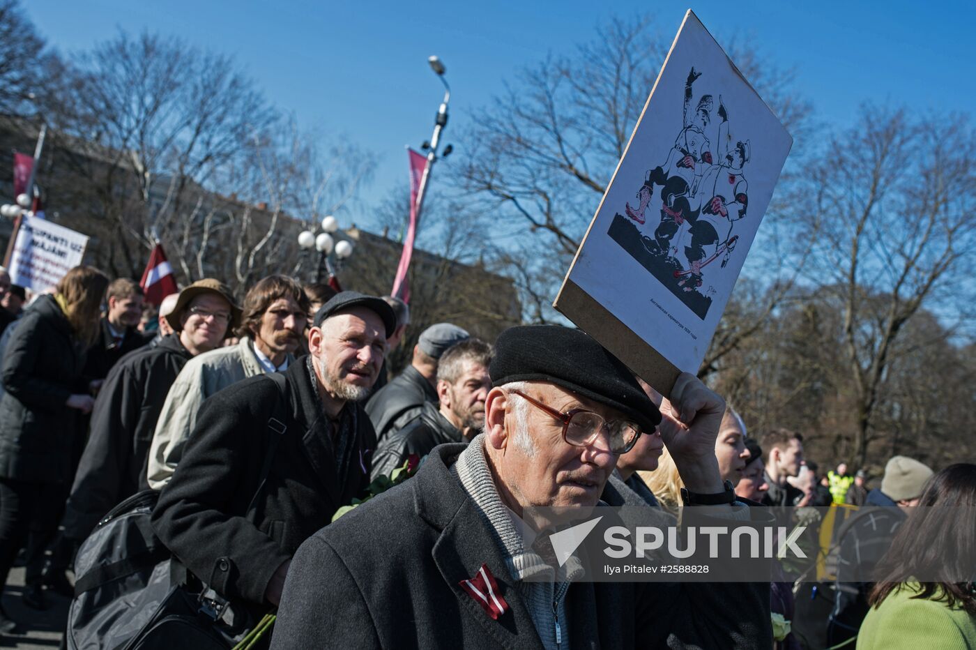 March to commemorate Latvian Legion of the Waffen-SS in Riga