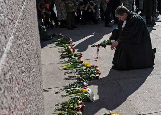 March to commemorate Latvian Legion of the Waffen-SS in Riga