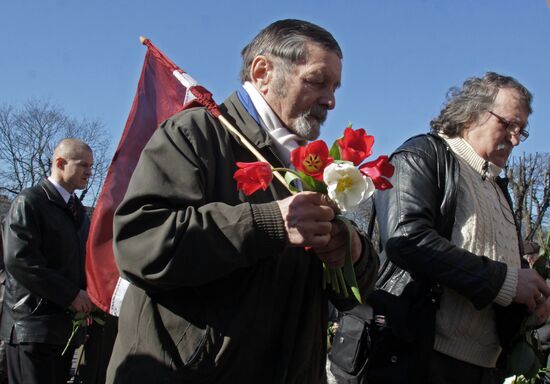March to commemorate Latvian Legion of the Waffen-SS in Riga