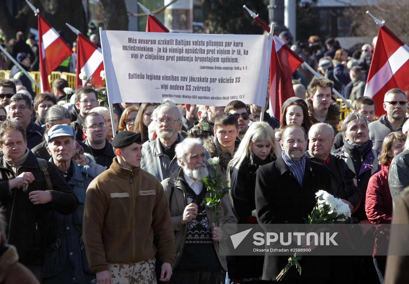 March to commemorate Latvian Legion of the Waffen-SS in Riga