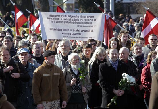 March to commemorate Latvian Legion of the Waffen-SS in Riga