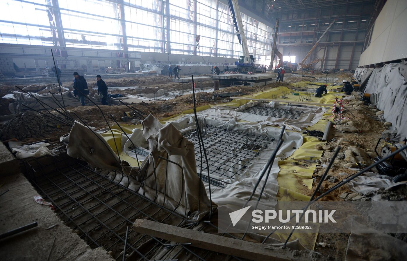 Dmitry Rogozin visits the Vostochny space center in the Amur Region