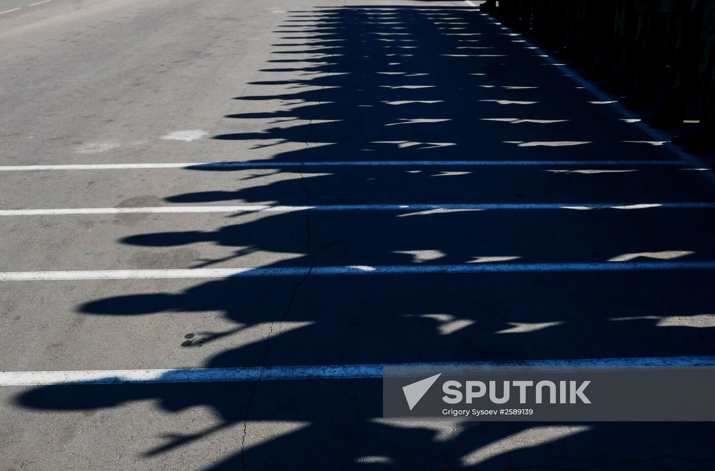Soldiers of the Dzerzhinsky Division train for Victory Day parade
