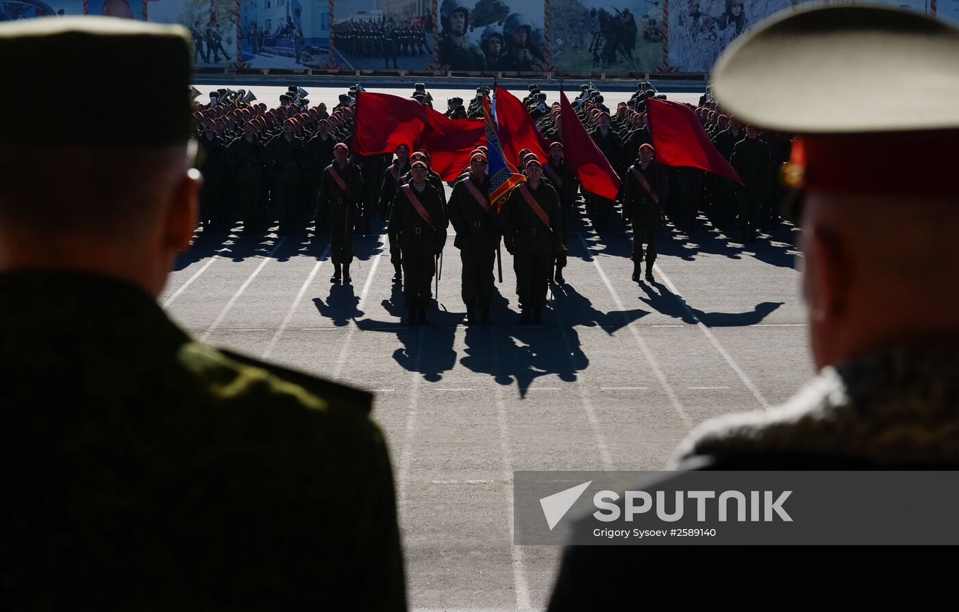 Russian Interior Ministry troops practice marching skills for Victory Day Parade