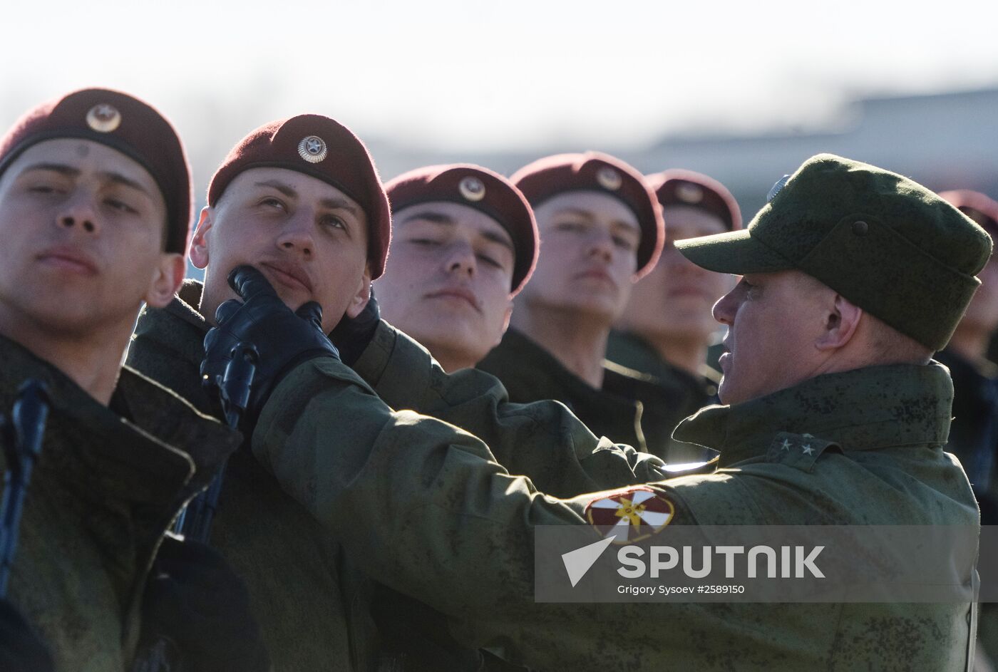 Soldiers of the Dzerzhinsky Division train for Victory Day parade