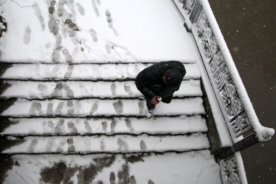 Snowfall in Simferopol