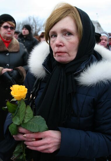 A rally in memory of children who perished in Donbass