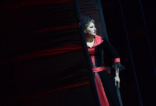 Faust opera