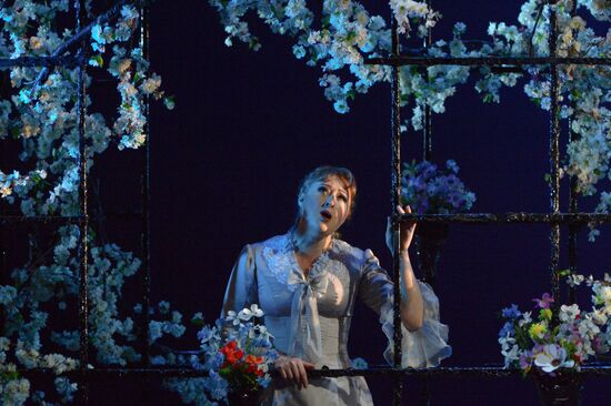 Faust opera