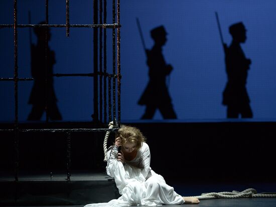 Faust opera