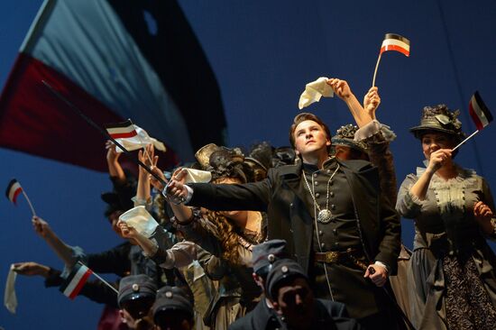 Faust opera
