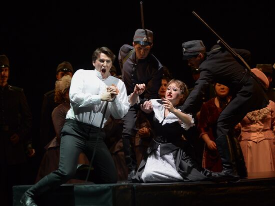 Faust opera