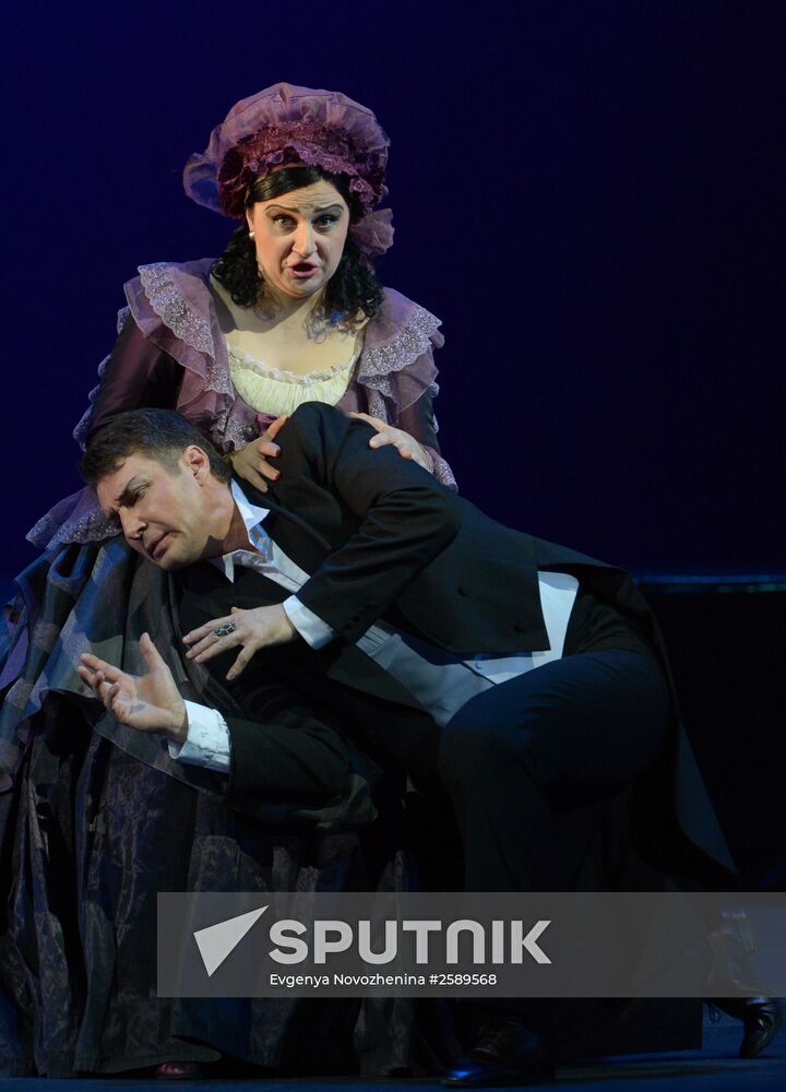 Faust opera