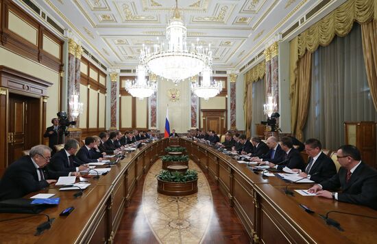 Prime Minister Dmitry Medvedev holds Government meeting