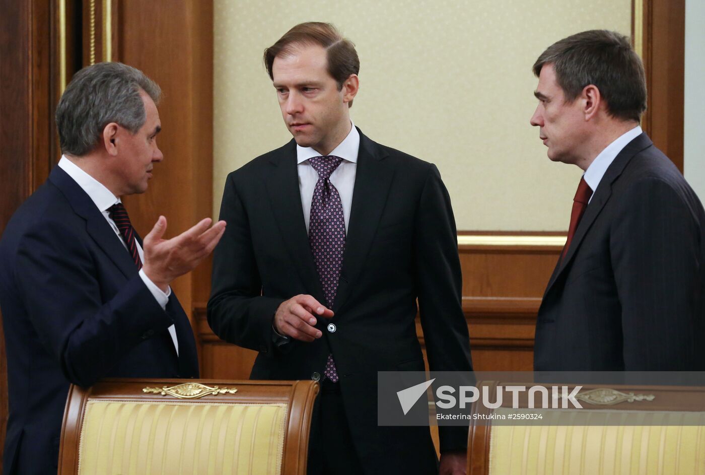 Prime Minister Dmitry Medvedev holds Government meeting