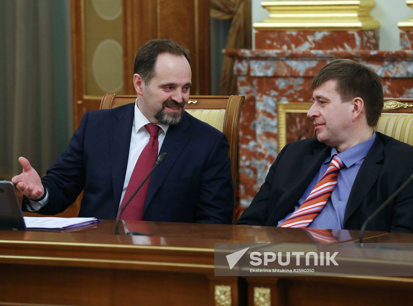 Prime Minister Dmitry Medvedev holds Government meeting