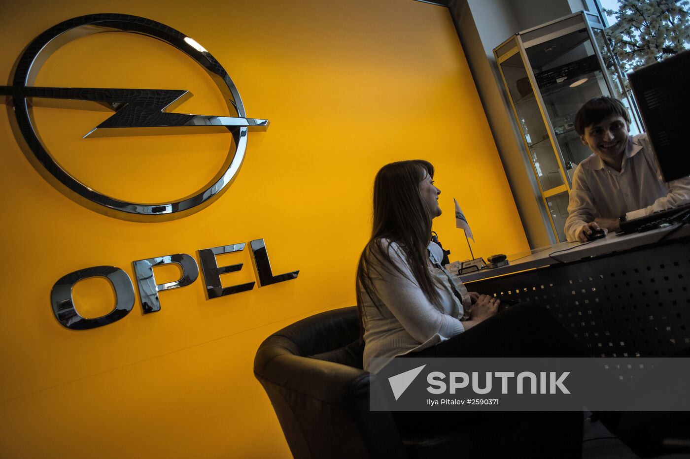 General Motors withdraws Opel, popular Chevrolet models from Russia