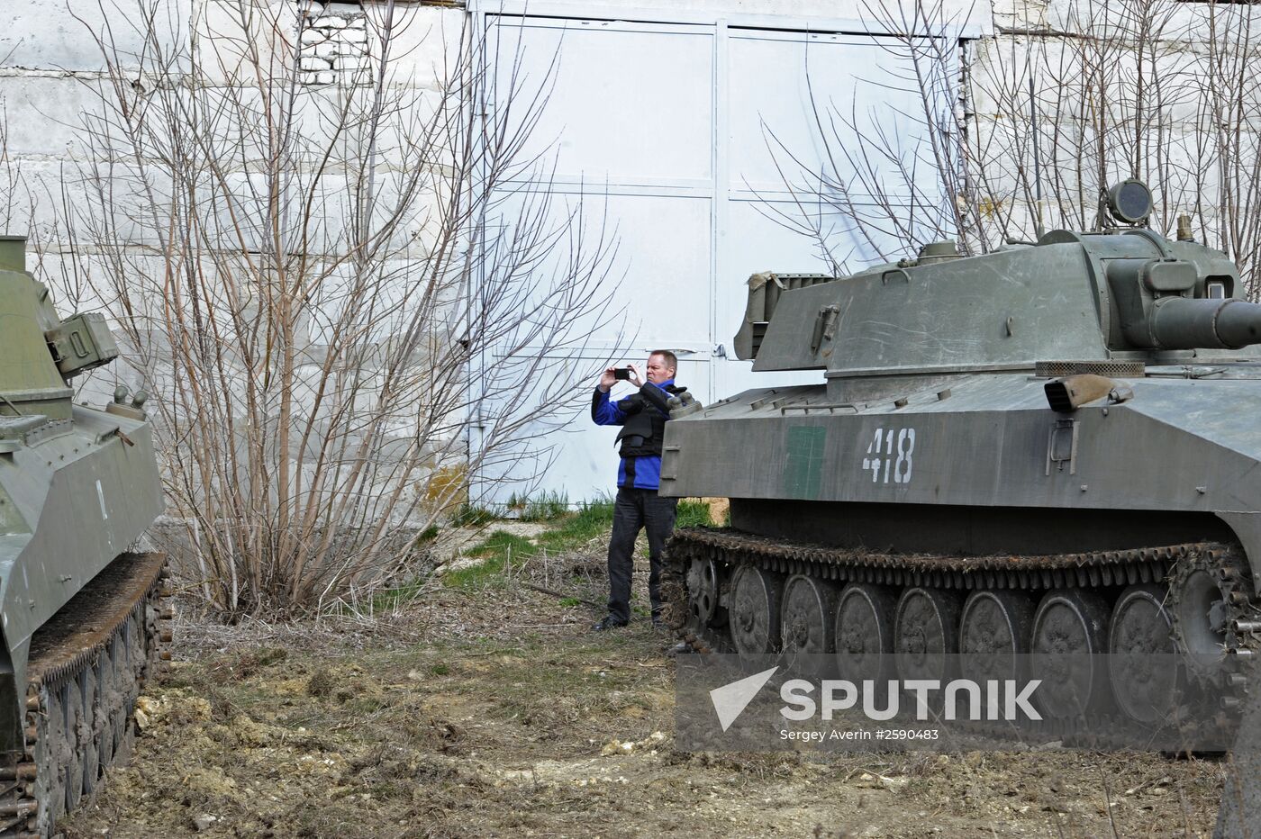 OSCE monitors heavy artillery withdrawal in Donetsk Region