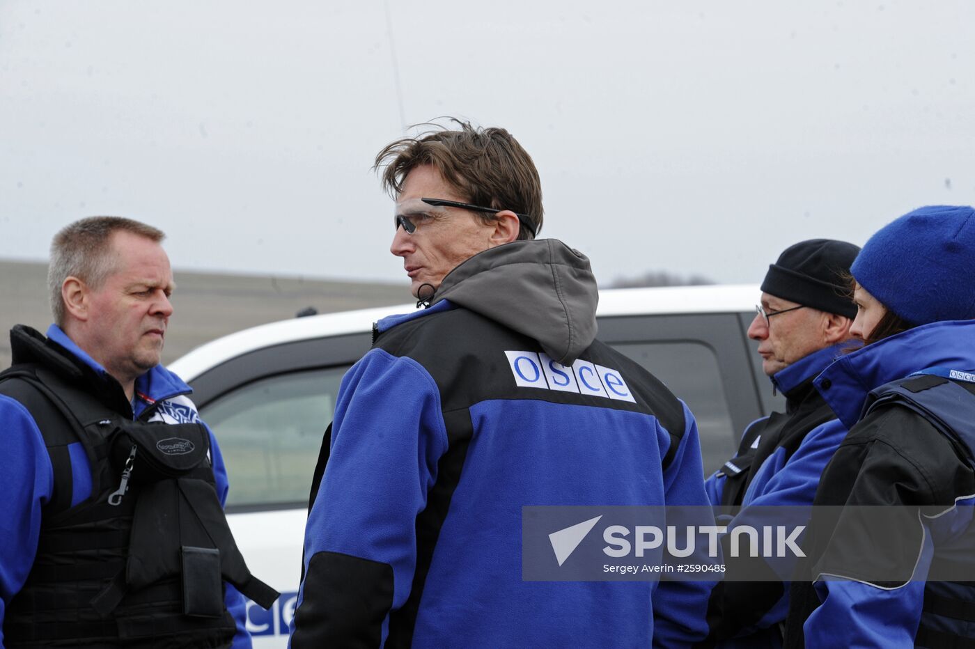 OSCE monitors heavy artillery withdrawal in Donetsk Region
