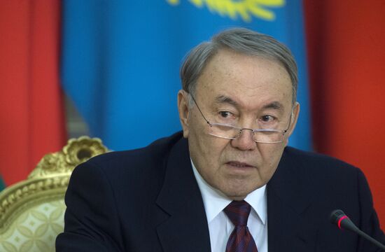 Vladimir Putin visits Kazakhstan