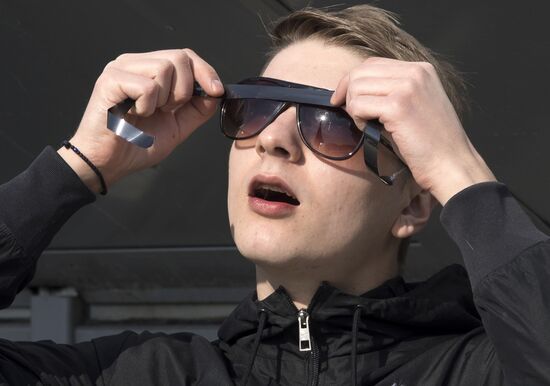 Solar eclipse