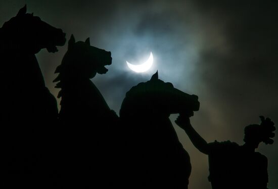 Solar eclipse