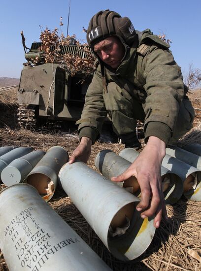 Artillery drill held at Sergeyevsky testing ground in Primorye Territory