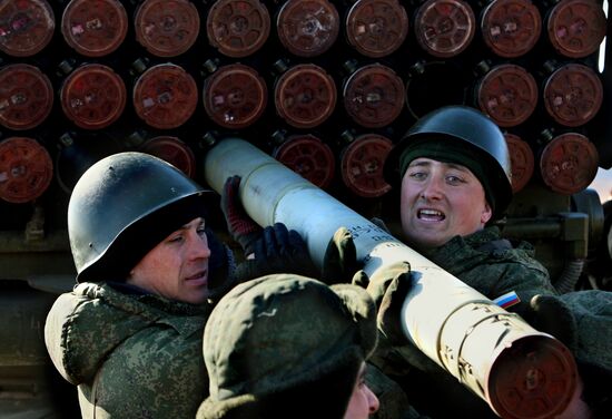 Artillery drill held at Sergeyevsky base in Primorsky Territory