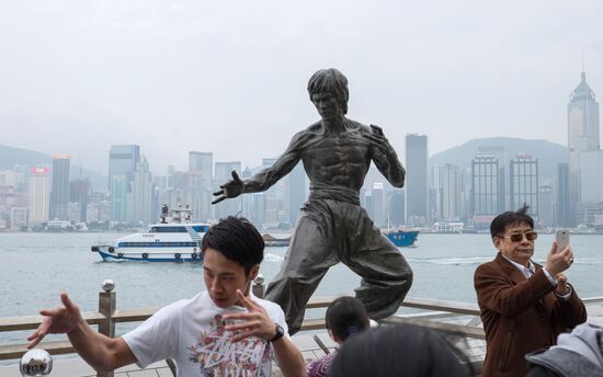 Cities of the world. Hong Kong