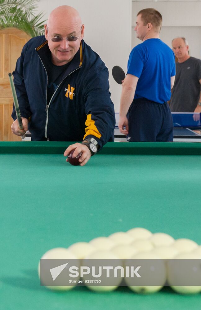 ISS-43/44 main crew training sessions in Baikonur