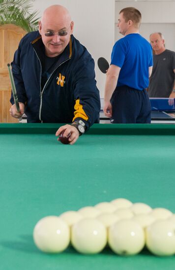 ISS-43/44 main crew training sessions in Baikonur