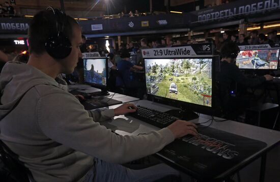 Computer game tornament dedicated to 70th anniversary of Victory