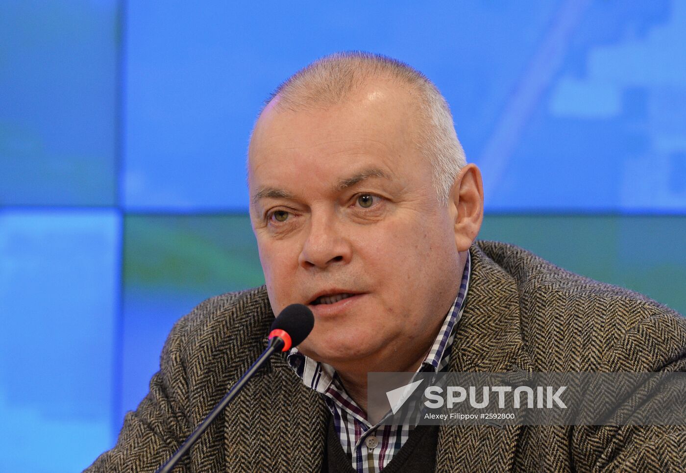Photo exhibition on Russia-Crimea reunification opens in Moscow