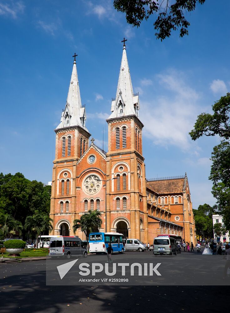 Cities of the world. Ho Chi Minh City